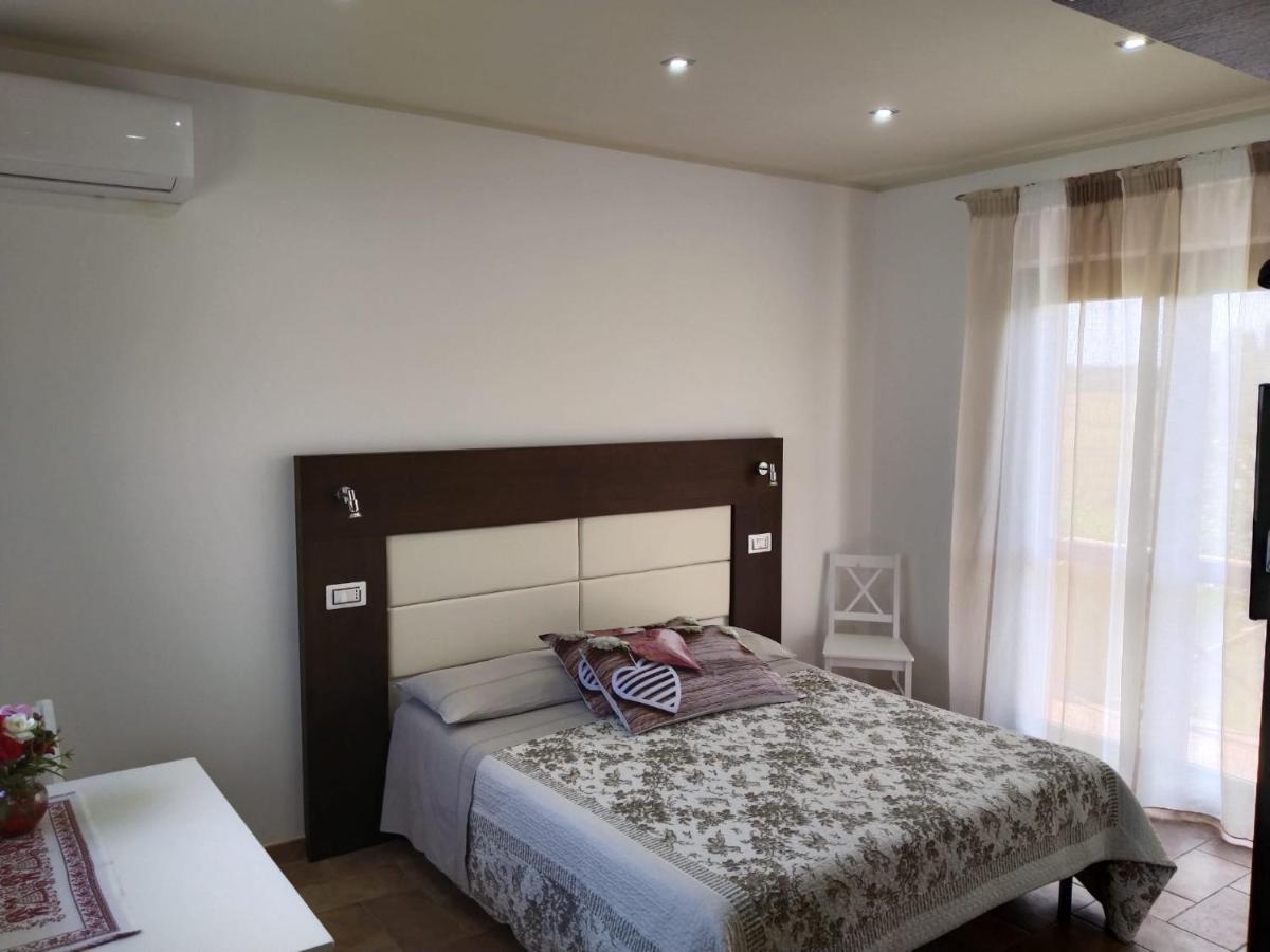 Agriturismo Consalvi Valentina มาร์สชาโน ภายนอก รูปภาพ